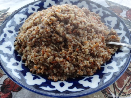 Pilaf a hajdina, egy recept egy fotó pilaf hajdina hús - orosz