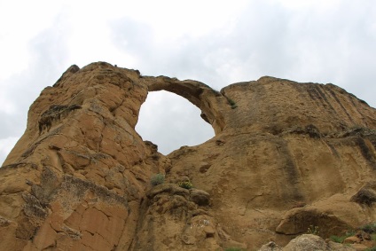 Kirándulás a hegyi gyűrű vízeséseihez, a Kislovodsk park