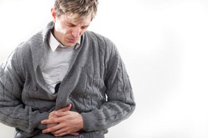 Dureri abdominale severe la bărbați