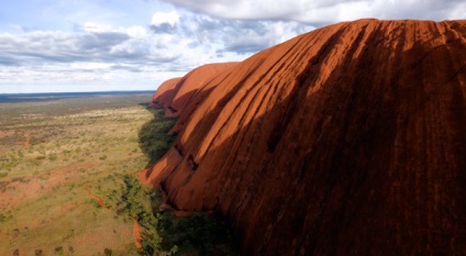 Cliff Uluru, Ausztrália (8 fénykép, értékelés, cím)