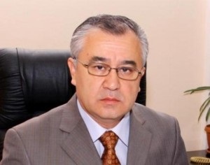 Tekebayev a adresat din nou un apel deputaților din Zhogorku Kenesh