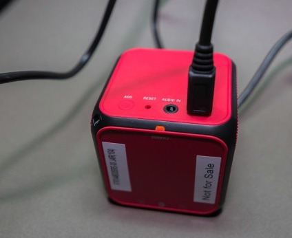 Video și audio - sunet în cub! Prezentare generală a difuzoarelor wireless sony srs-x11, club de experți dns