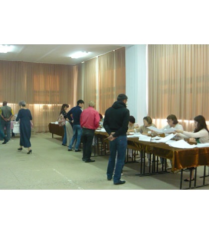 Aproximativ 50% dintre alegători au votat la Kalmykia - ziarul politic Halmg