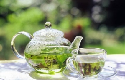 Ceaiul verde este bun și rău, o modalitate de a fierbinte, a pierde în greutate