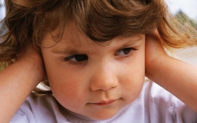 4 modalități de a distrage atenția copilului și de al ajuta să facă ceea ce este necesar