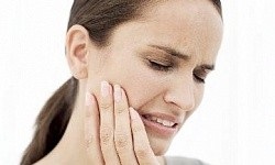 Abcesul simptomelor maxilare ale abcesului maxilo-facial, tratamentul de la Moscova