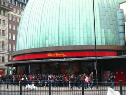 Dontourist, Londra, Muzeul Madame Tussauds