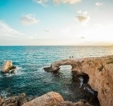 Fotografii de pe podul iubitorilor din Ayia Napa