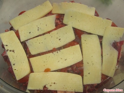 Marhahús paradicsommal és sajttal - főzzük dupla kazánban - anyaországban