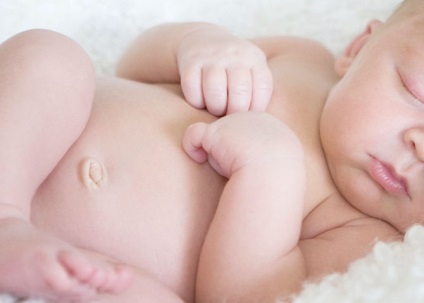 Újszülötteknél a herni az okai, tünetei és kezelése