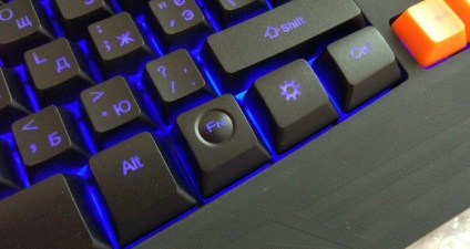 Tastatura de jocuri sven provocare 9100