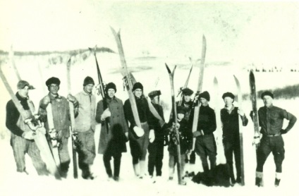 Istoria sportului - federația de sărituri de schi dintr-o rampă de lansare și schiurile combinate nordice din Rusia