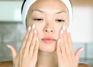 Hogyan lehet megszabadulni a foltok után akne Hogyan tisztítsa meg a bőrt