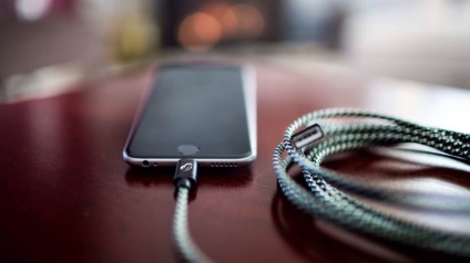Как да се различи оригинала от фалшив кабел мълния, Iphone съвети, IPAD от