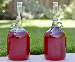 Hogyan készítsünk házi tinktúrát cseresznye és cseresznye moonshine receptjét itt!