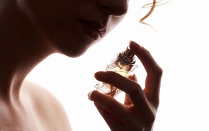 Cum să alegi și să aplici sfaturi și trucuri pentru parfumuri