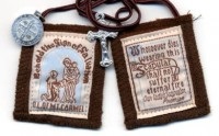 Carmelitii sunt inima divina a lui Isus - scapular