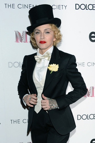 O copie nu este mai rău decât Madonna originală în imaginea Marlene Dietrich