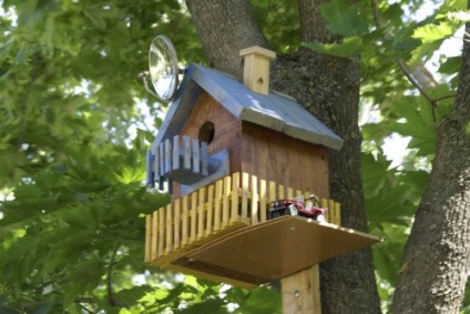 Gyönyörű birdhouse saját kezekkel - eredeti ötletek