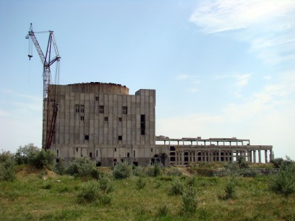 Instalația nucleară din Crimeea (AES)