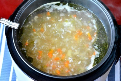Csirke leves - lépésről-lépésre recept a fotóval, hogyan kell főzni