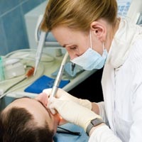 Tratamentul cariilor dentare poate fi evitat de foraj, pre-spital cameră