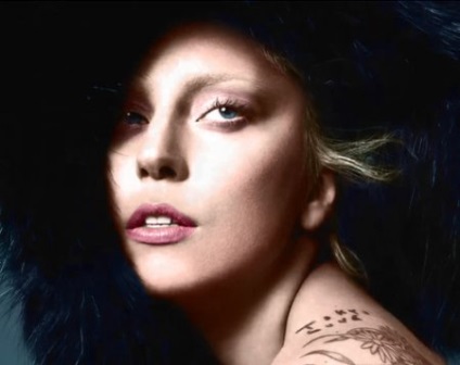 Lady Gaga și-a acoperit pălăria (foto) - știri pline de farmec