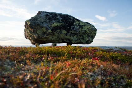 Paanajärvi Nemzeti Park, hogyan juthatunk oda, és mit láthatunk, a pétervár külvárosában