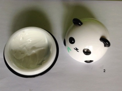 Ceea ce viseaza panda sunt doua produse din linia de vis a pandelor de la tony moly reviews