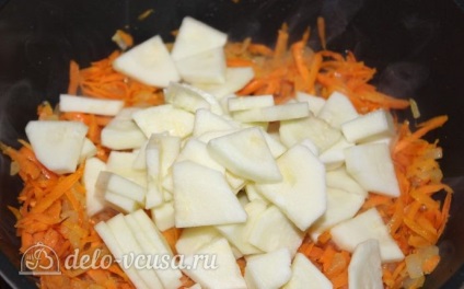 Ciorba de legume cu cartofi și dovlecei, rețetă cu fotografie