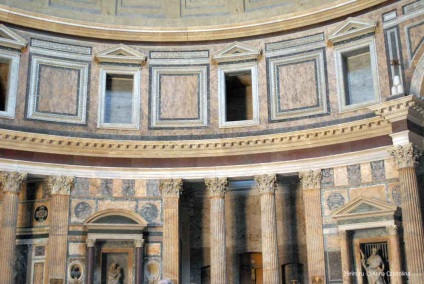 Panteonul zeilor este principala atracție a Romei