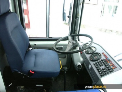 Paz 4234 este un autobuz economic pentru transportul urban și suburban