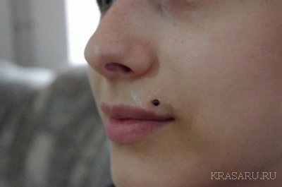 Piercing monroe - decorare extrema pentru fata