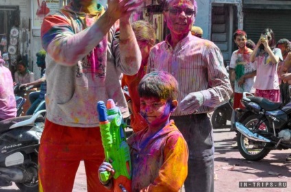 Nyaralás holi Indiában