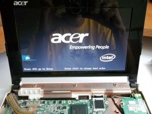 Reparați netbook acer aspire un zg5