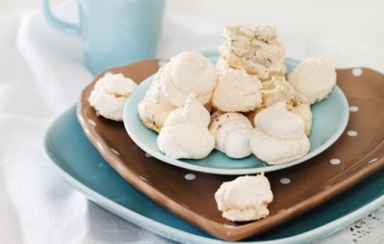 Rețete meringues la domiciliu, secretele de a alege ingrediente și