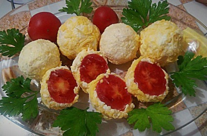 Recept snack a kis fajtájú paradicsomból lépésről lépésre a fotókkal