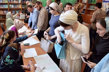 Ardeți sau votați, deoarece au trecut cele mai masive primare din Rusia