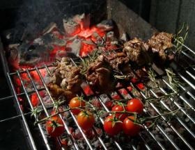 Shish kebab (húsból, halból, zöldségből, gombából) és pácokból - finom receptek lépésről-lépésre fotóival