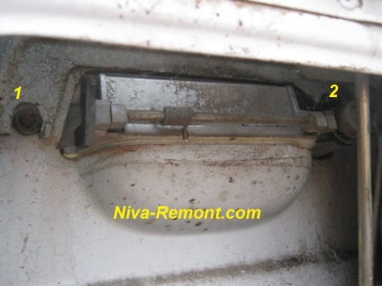 Îndepărtarea mânerului exterior al ușii și înlocuirea larvei, repararea câmpului de vase 2121