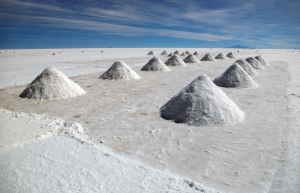 Uyuni solonchak este cel mai mare lac de sare, Nicolletto