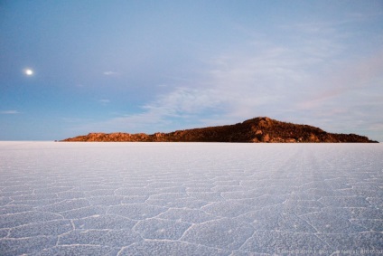 Uyuni solonchak este cel mai mare lac de sare, Nicolletto