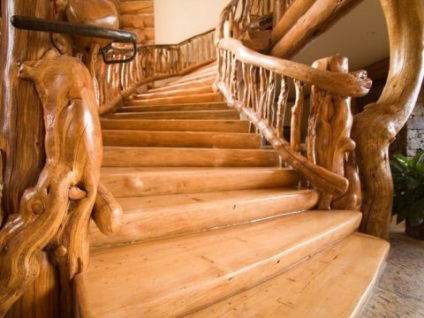 Trepte pentru scari din lemn