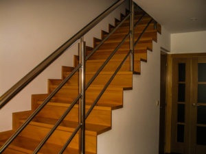 Pași pentru scări - tipuri, tipuri și forme de trepte, costuri