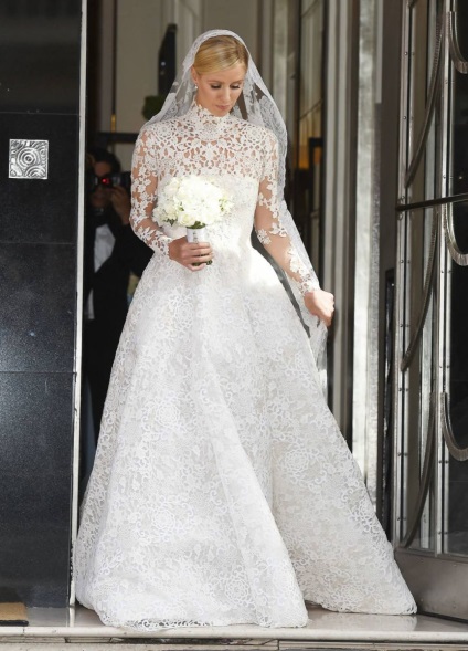 Nuntă de vară, sora Paris Hilton căsătorită într-o rochie de 50 de mii de lire sterline (foto)