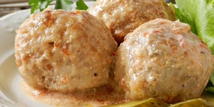 Meatballs în cuptor în sos de smântână cu sos - rețete cu cartofi, orez și hrișcă