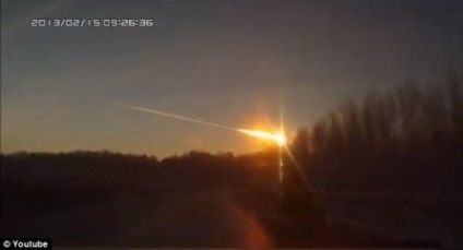Az egész világ a nyugati sajtó cseljabinszk meteorit felülvizsgálatáról ír - a meteorit megnyitja a világot Chelyabinsk