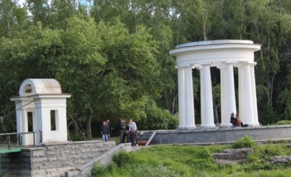 Ascension Hill, Grădina Kharitonovsky Yekaterinburg