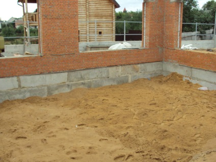 Turnarea de podele din beton într-o casă particulară - trăsături și etape de lucru