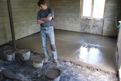 Turnarea de podele din beton într-o casă particulară - trăsături și etape de lucru